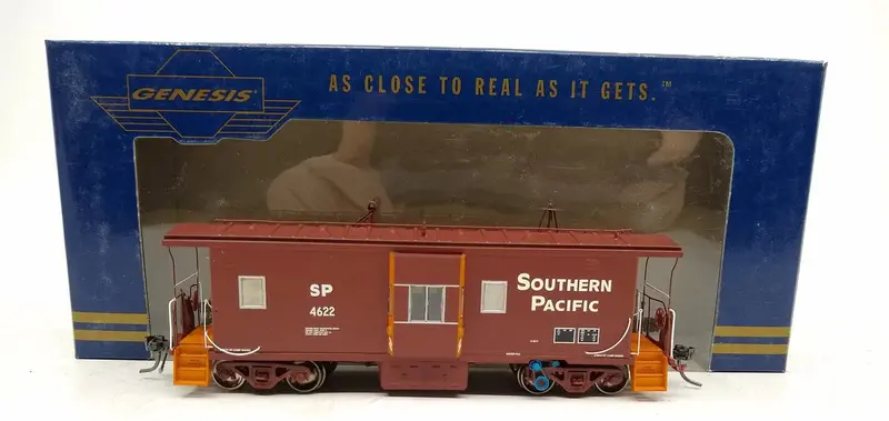 Ath G63353 Ho-Scale C-50 7-Bay Window Caboose – Southern Pacific Livery 1