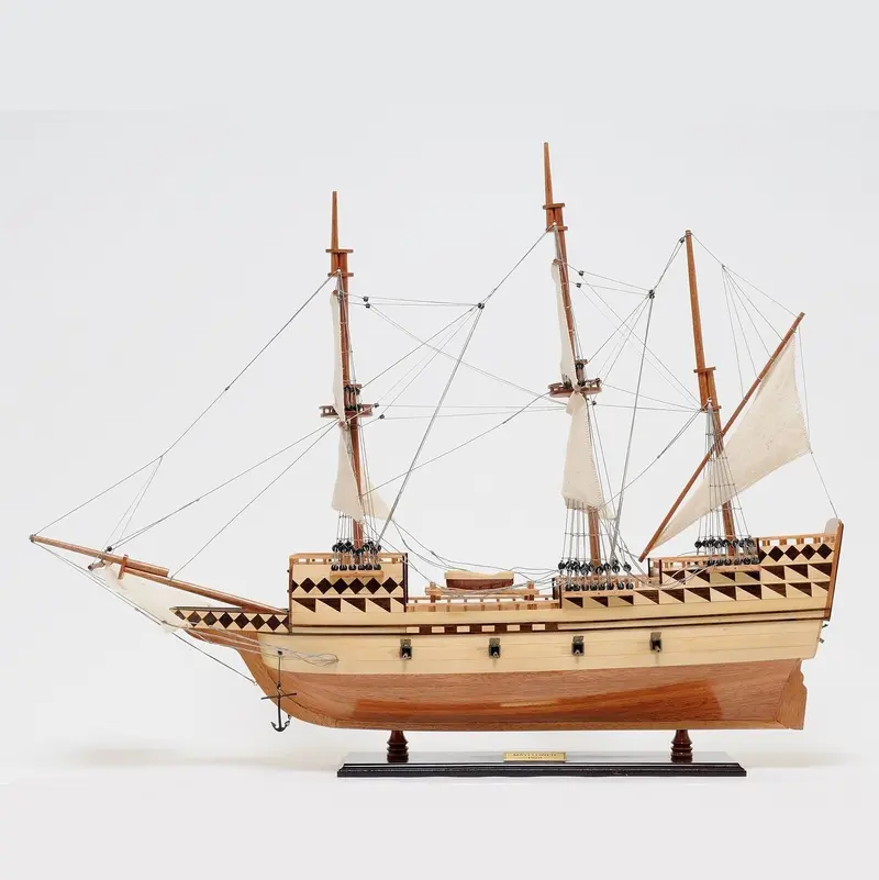 Mayflower Medium-Scale Wooden Model – Handcrafted Fully Assembled Decorative Replica 1