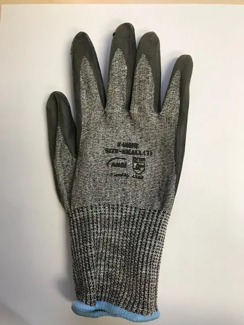 Nitrile-Foam-Coated Cut-Resistant Gloves With Hppe & Stainless Steel Fibers 1