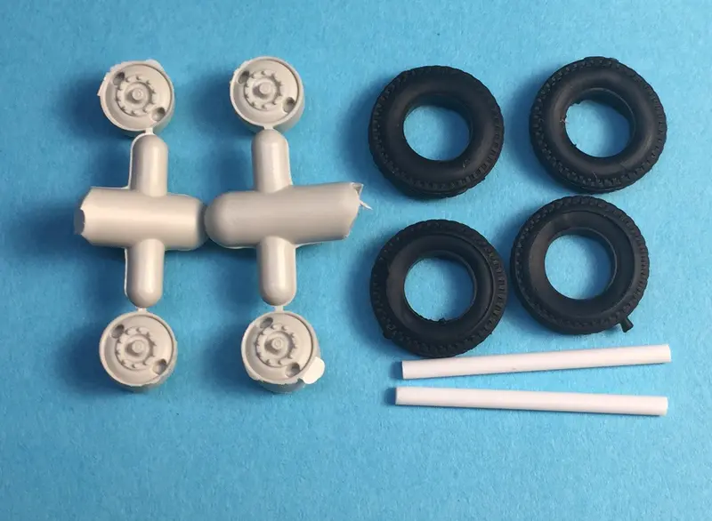 Ppw 50050 Two-Hole Tractor Wheel Kit: Four Bud-Style Wheels, Tires, And Axles (For Two Tractors) 1