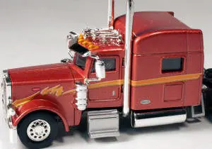 T 6009: Peterbilt 389 Long-Haul Tractor – 70-Inch Standard Sleeper, Bronze-Brown Metallic Finish 1